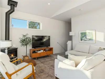 View 25