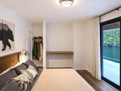 View 16