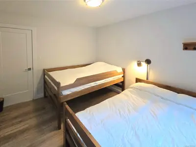 View 32
