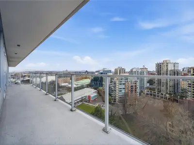 View 25