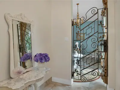 View 19