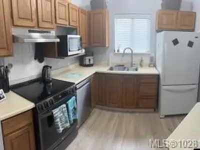 View 10