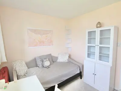 View 32