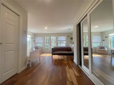 View 32