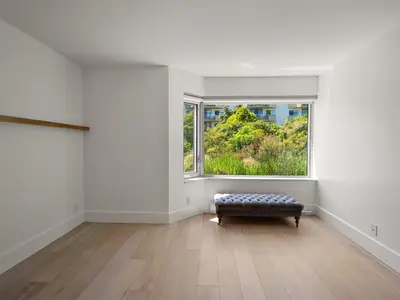 View 25