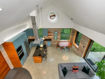 View 81