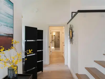 View 32