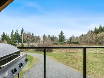 View 28
