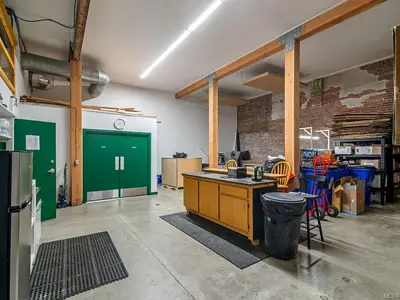 View 32