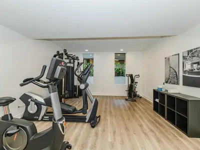 View 32