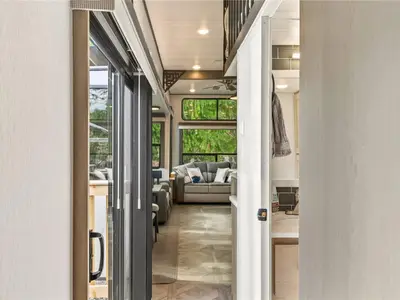 View 25