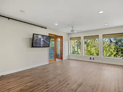 View 24
