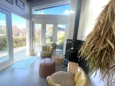 View 10