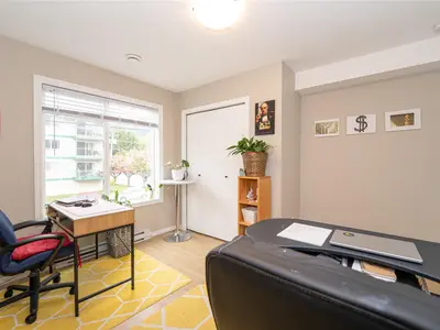 View 16