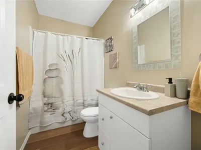 View 32