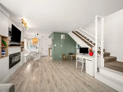 View 2