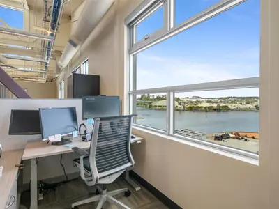 View 25