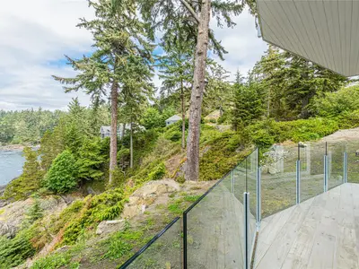 View 24