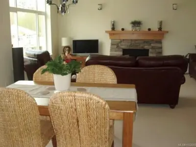 View 8