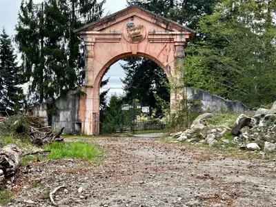 View 28