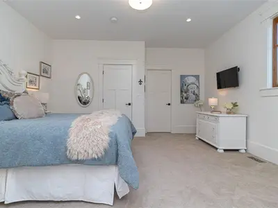 View 32