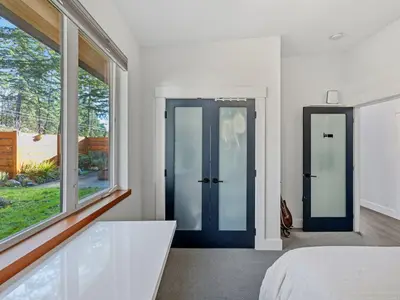 View 28