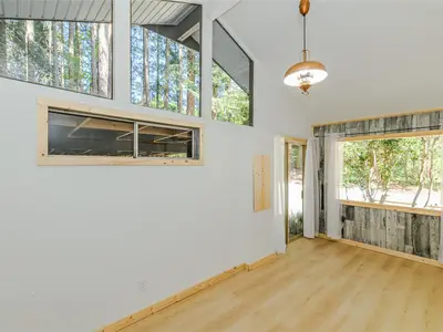 View 16