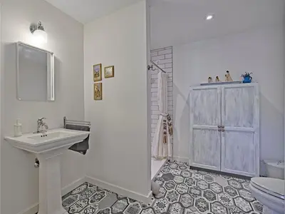 View 19