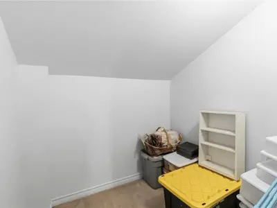 View 32