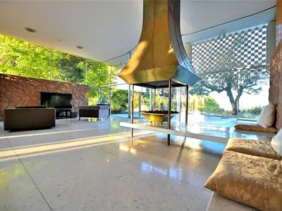 View 9