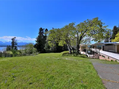 View 11