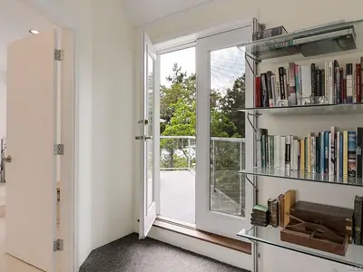 View 19