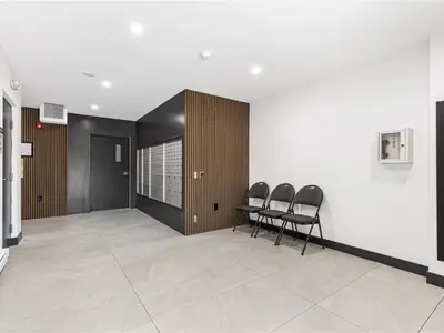 View 16