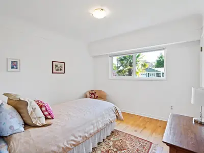 View 23
