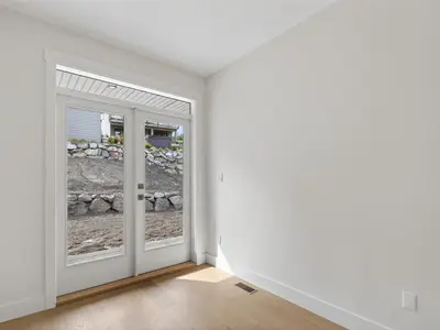 View 32
