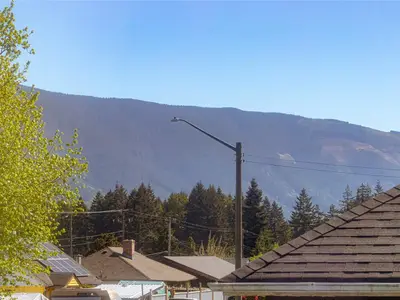 View 25
