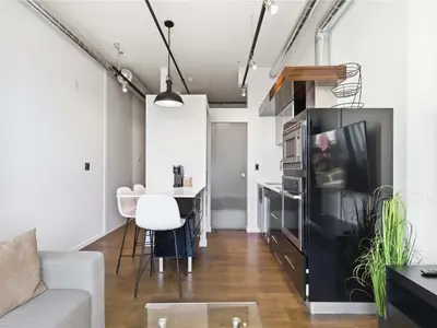 View 10