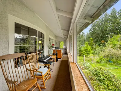 View 24