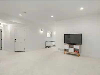 View 16
