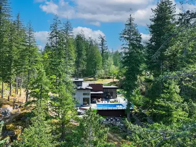 View 14