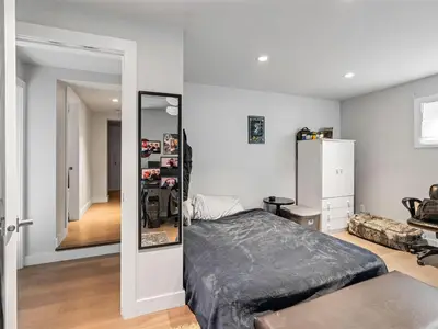 View 25