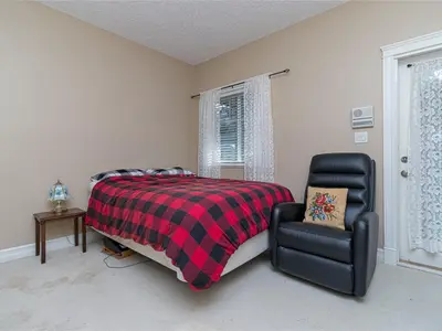 View 24