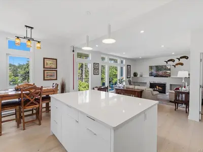 View 24