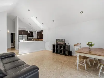 View 24