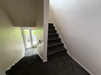 View 16