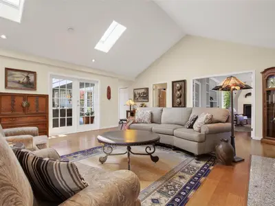 View 24