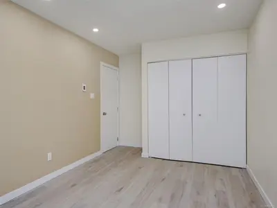 View 23