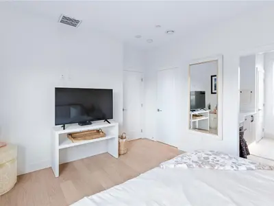 View 18