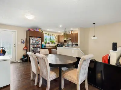View 25