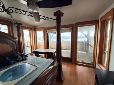 View 18